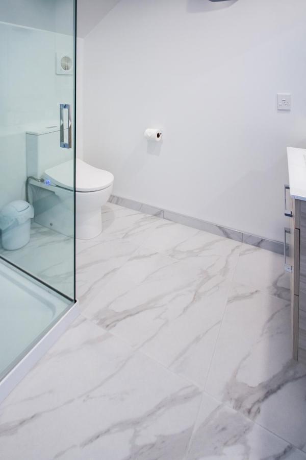 Two Bedroom, Two Bathroom Urban Oasis Christchurch Extérieur photo